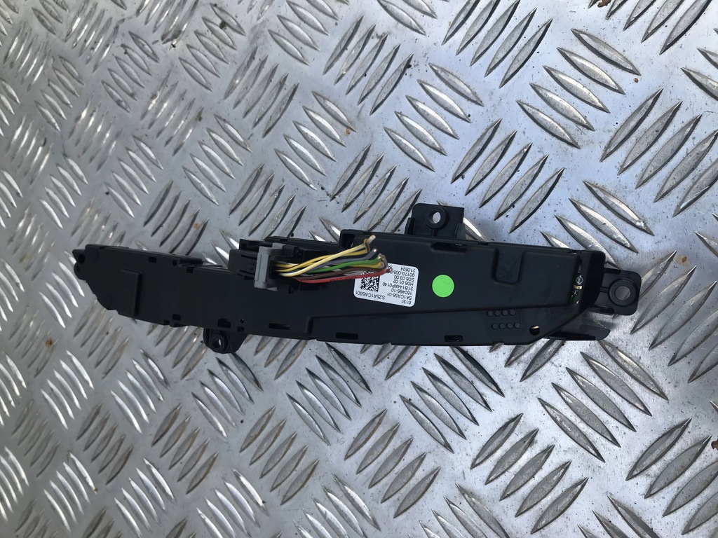 фото №2, Панель кнопка запуск стоп bmw 1 f40 5a1ca56