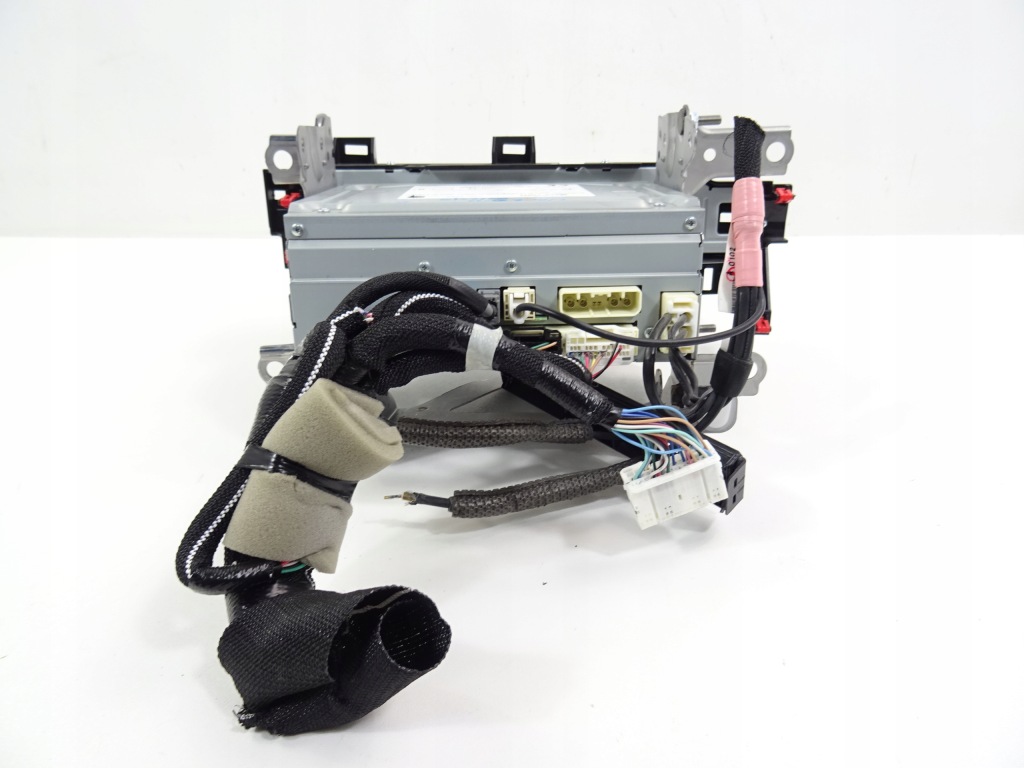 Lexus ux 250h считыватель навигации разъёмы 86140-76b11 Цена