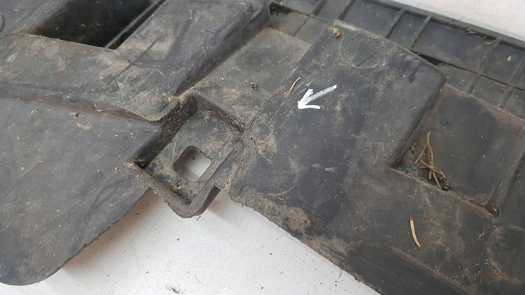 фото №9, Audi a3 rs3 8v4 защита плита pod бампер перед передний усилитель