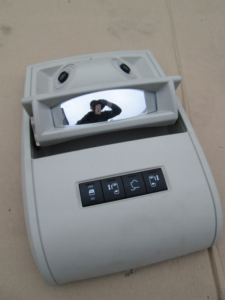 фото №14, Chrysler town country лампа освещение салона с потолочный grand caravan