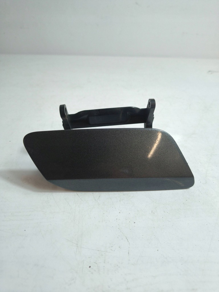 фото №1, Audi a6 c8 2018- заглушка розпилювача правий перед 4k0807788b