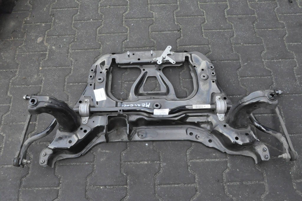 фото №1, Mercedes gla ii h247 19- подрамник балка подвеска