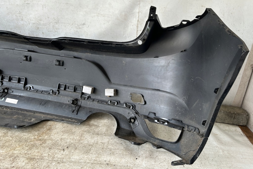 Бампер задні задній renault megane iv hb pdc Ціна