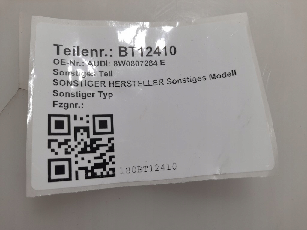 фото №11, Новий оригінальний напрямна бампера передній a4 s4 b9 avant kombi 2016