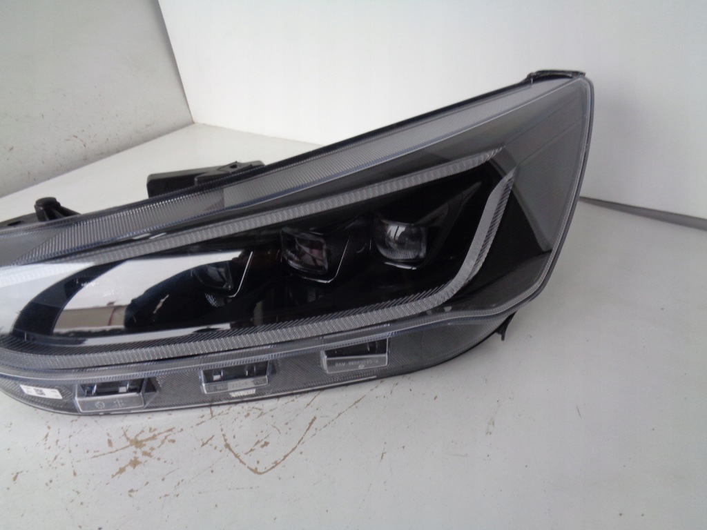 Фара левая передняя ford focus mk4 рестайлинг  full led Цена