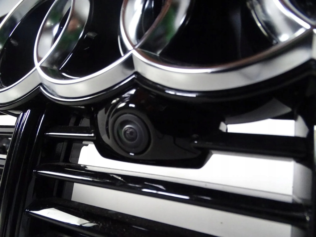 фото №7, Бампер перед передний audi e-tron 4ke s-line