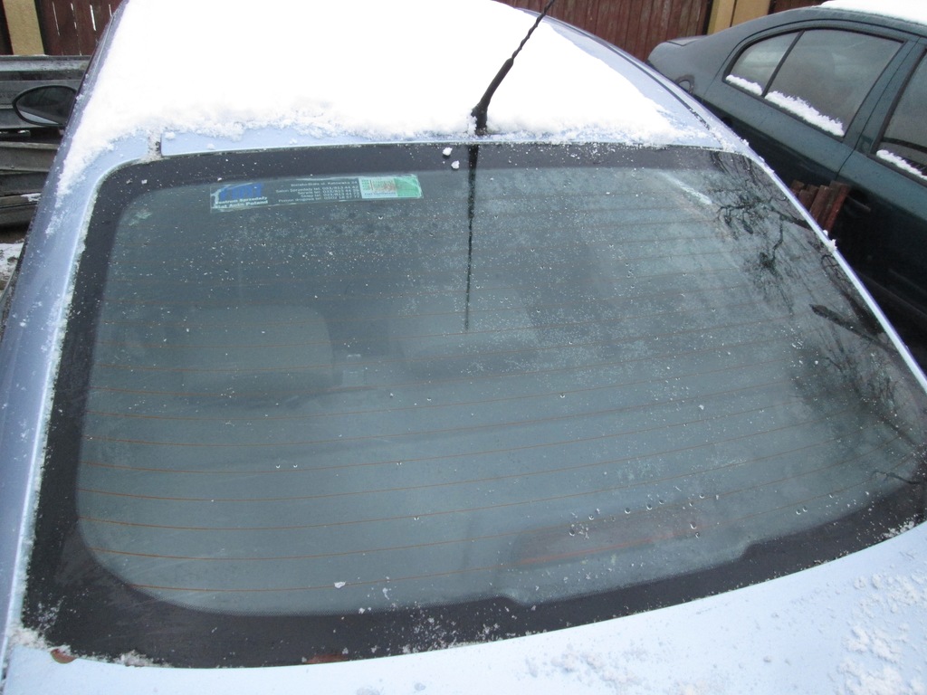 фото №1, Скло задня задня fiat linea