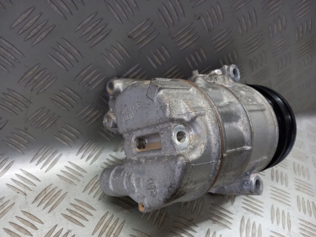 Компресор компресор кондиціонера opel insignia b 1.5 turbo Недорого