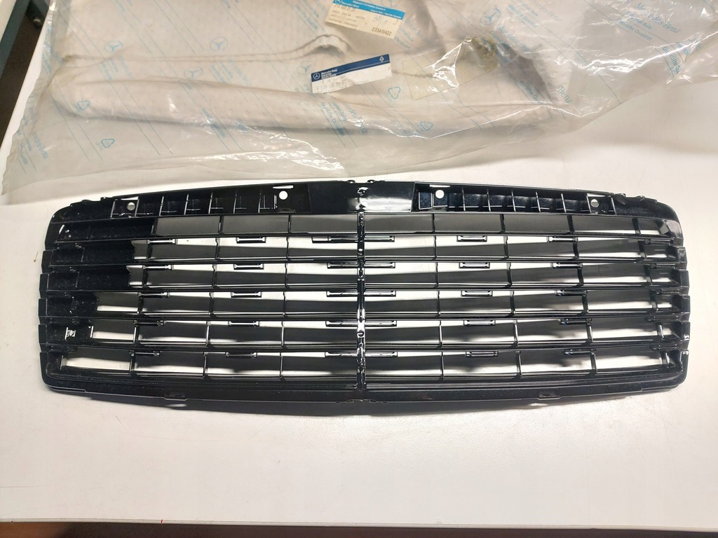 фото №1, Mercedes w210 решітка радіатора решітка радіатора nowa org aso 2108880123