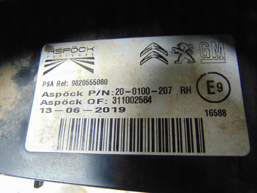 фото №10, Лампа правая задняя citroen berlingo iv opel combo e 9820555080 europa оригинал