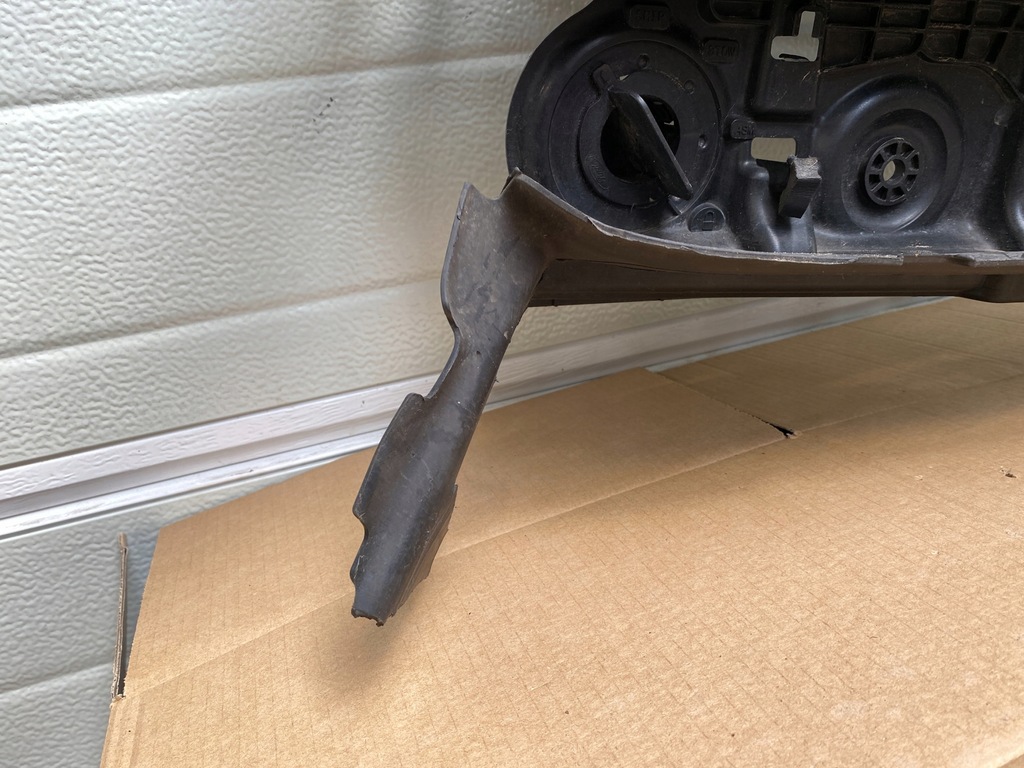 фото №9, Ford kuga escape жалюзі повітропровід повітря pas передній gv4b-8475-bc