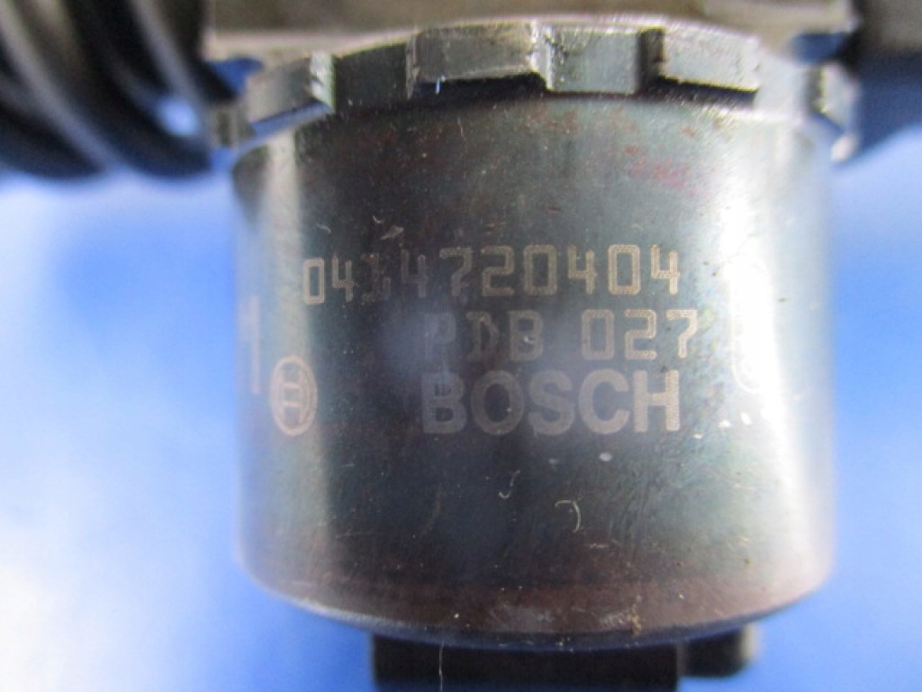 Volkswagen touran 2.0tdi насос-форсунка 03g130073g 0414720404 в Украине