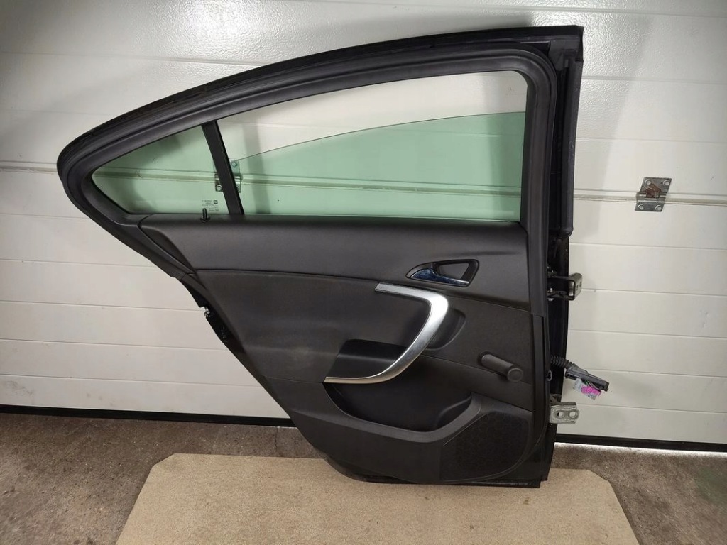 фото №8, Двері ліва задні задня opel insignia a z22c чорні