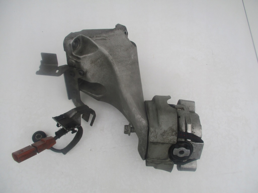 фото №1, Bentley continental gt gtc 6.0 w12 кронштейн двигателя