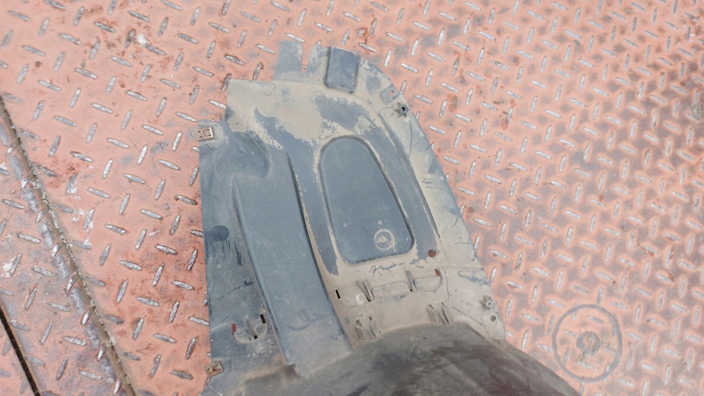 фото №9, Підкрилок правий перед skoda rapid 13- seat toledo