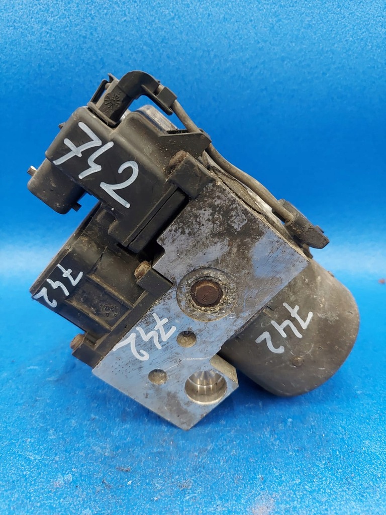 фото №1, Насос abs avensis 0265216485