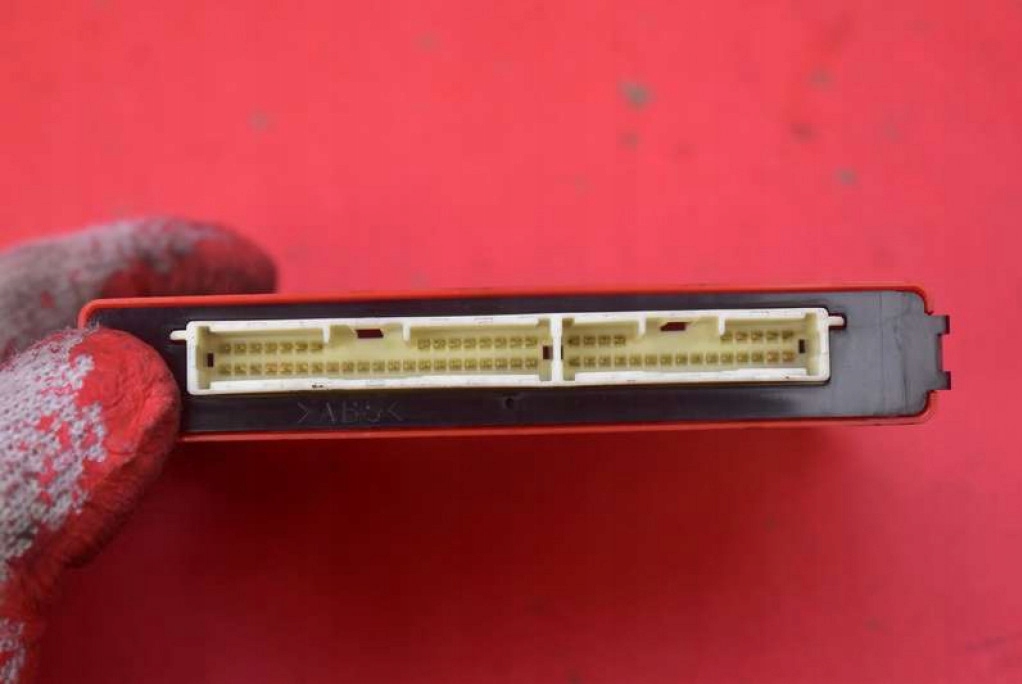 фото №8, Блок керування модуль smart key 89990-47060 toyota prius iii xw30 1.8 hybrid 99km