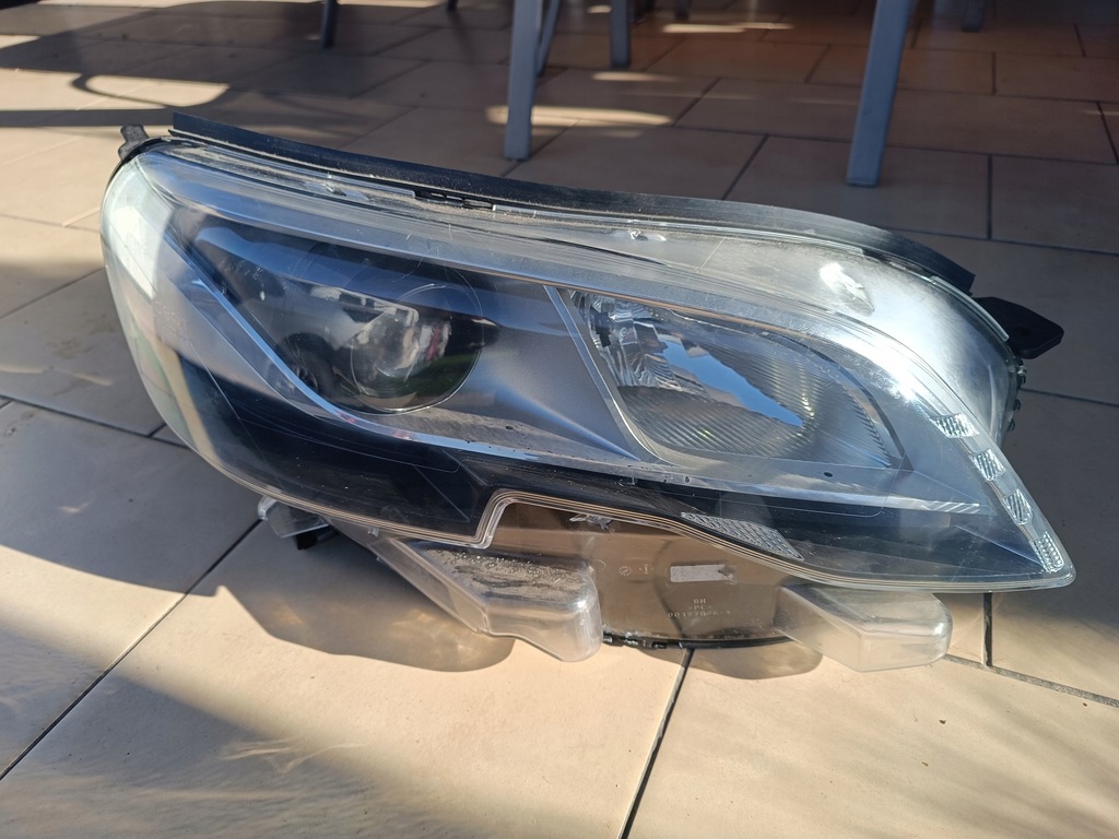 фото №1, Peugeot expert iii лампа перед права сторона ксенон