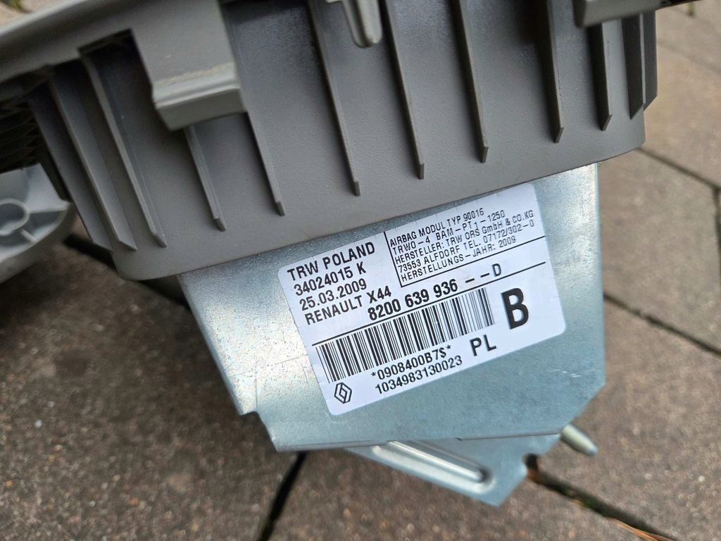 фото №12, Renault twingo ii комплект подушек светлый версия bez круиз-контроль 07-2014