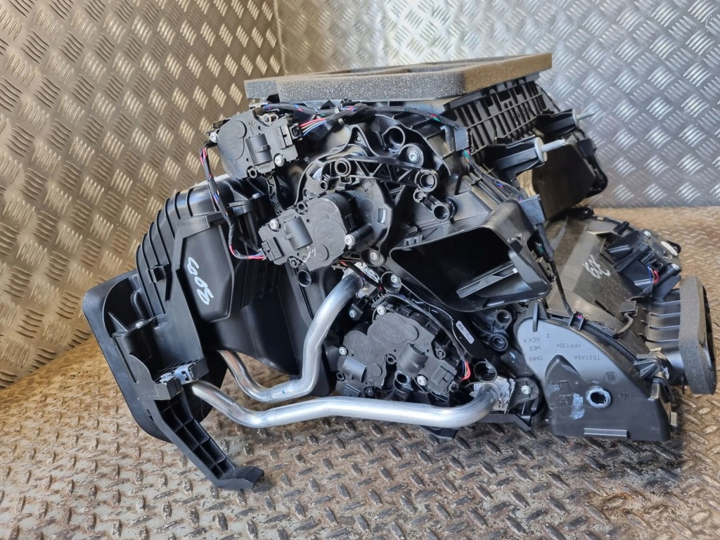 2021 bmw 3 g20 g21 модуль отопителя 9495884 Оригинал