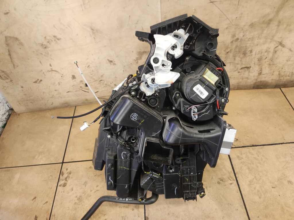 фото №5, Отопитель комплектная clio v 5