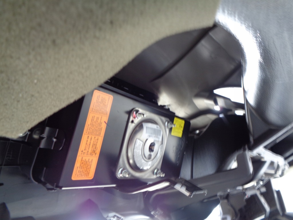 фото №16, Hyundai i20 08-15 приборная панель консоль подушка безопасности ремни идеальное состояние