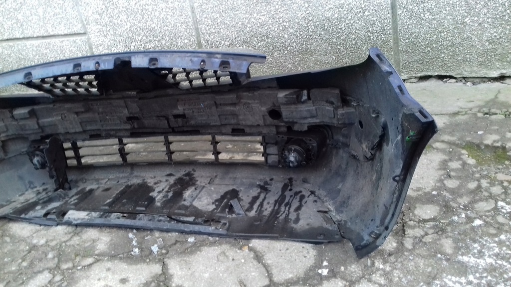 фото №9, Бампер перед передній 8200139528 renault scenic ii 03-06