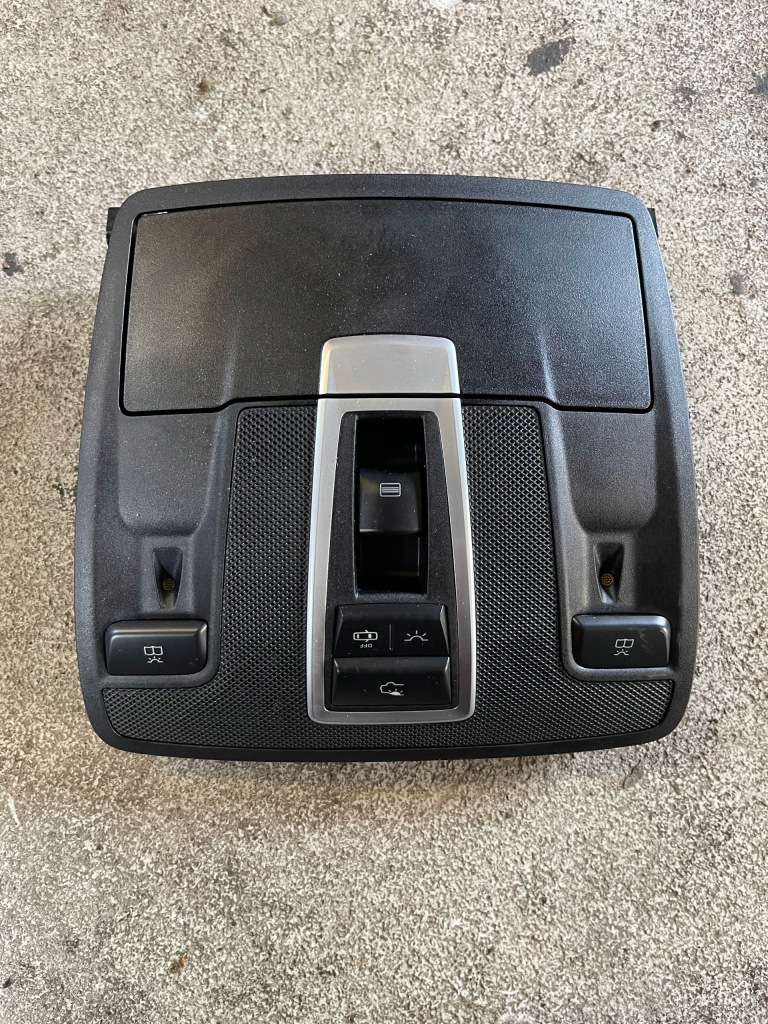 фото №1, Mercedes gle w166 w292 лампа лампа потолочный a1669066802