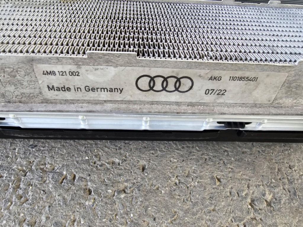 Купити Комплект радіатор вентилятори audi rs q8 4.0 600 km rsq8 америка європа