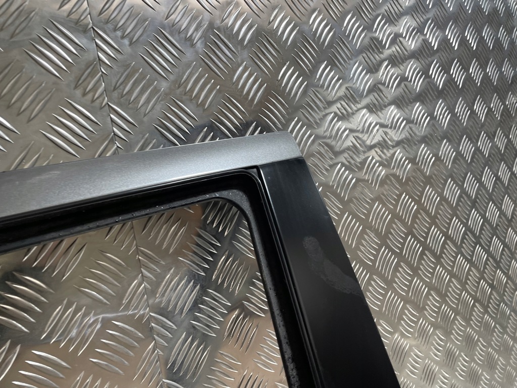 фото №12, Дверь левый перед land rover discovery iii 3 iv 4