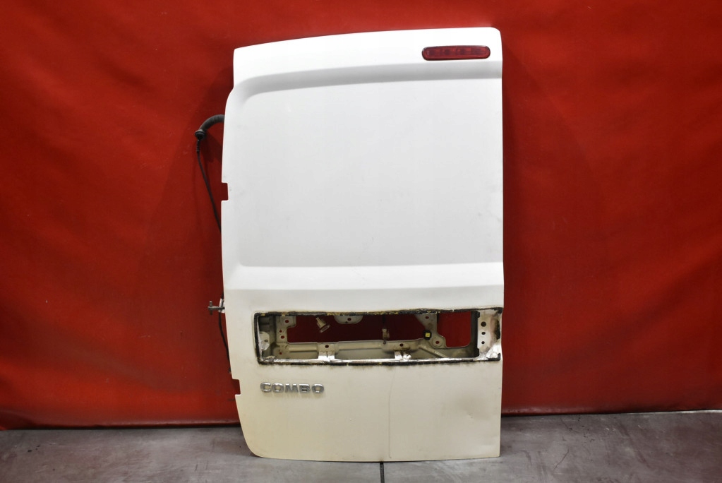 фото №1, Двері ліва крило білий opel combo d 11-20