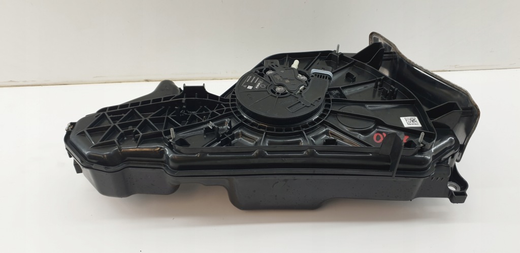 фото №7, Бак adblue насос vw golf vii 7 t-roc audi a3 8v0 5q0131877s 5q0131969e