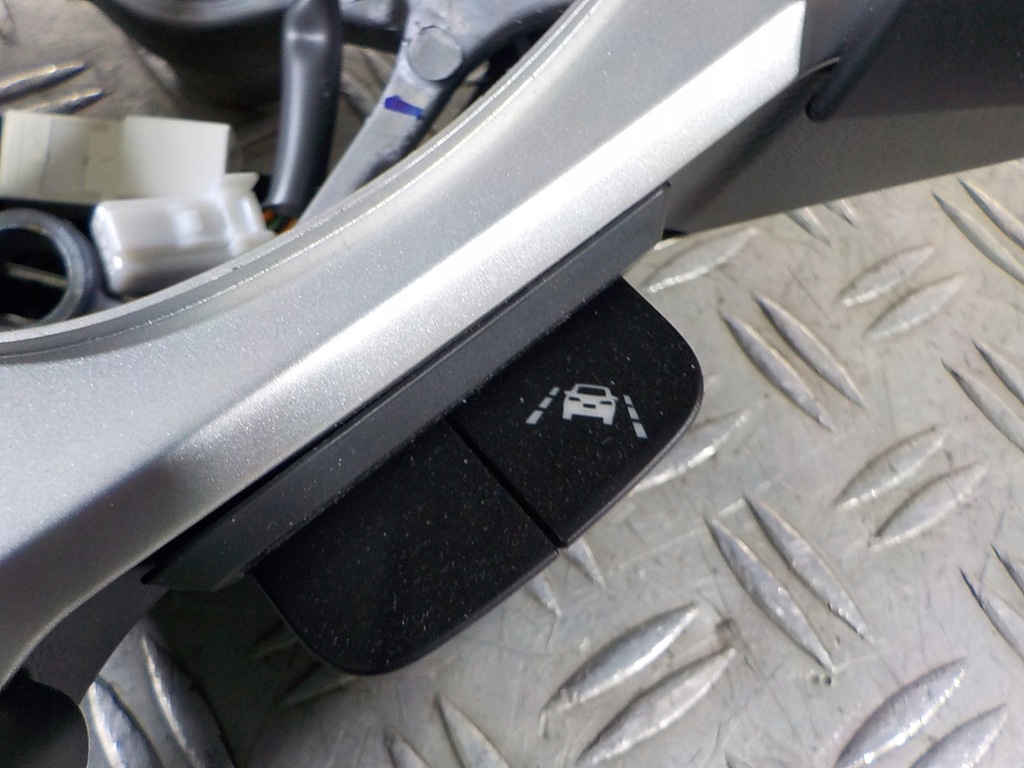 фото №8, Suzuki sx4 s-cross 22- повітропровід мультифункція