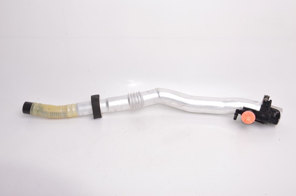 фото №1, Porsche 911 996 труба бака заливная горловина топлива 99620104300