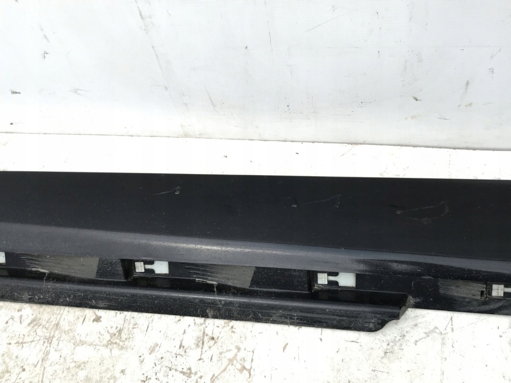 фото №3, Volvo v40 ii накладка молдинг порог порог левая