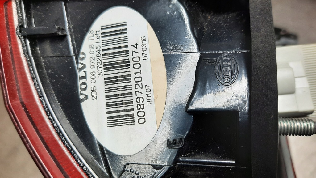 фото №6, Лампа задняя задняя левая верхний 30722645 volvo v70 ii