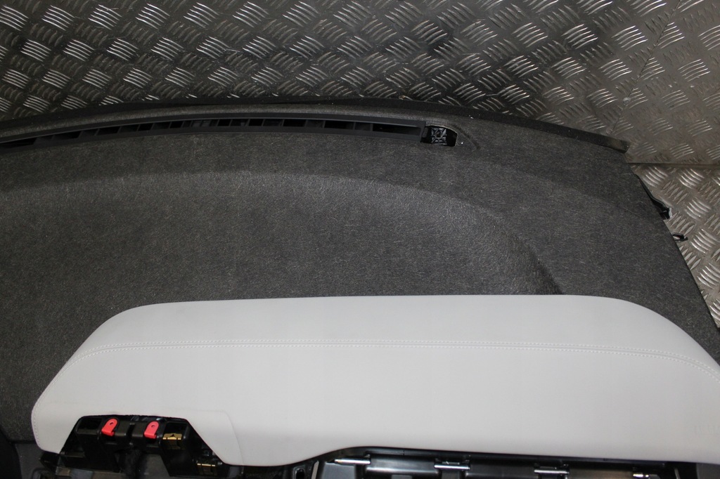 фото №8, Bmw i3 приборная панель приборная консоль разные кожа org!