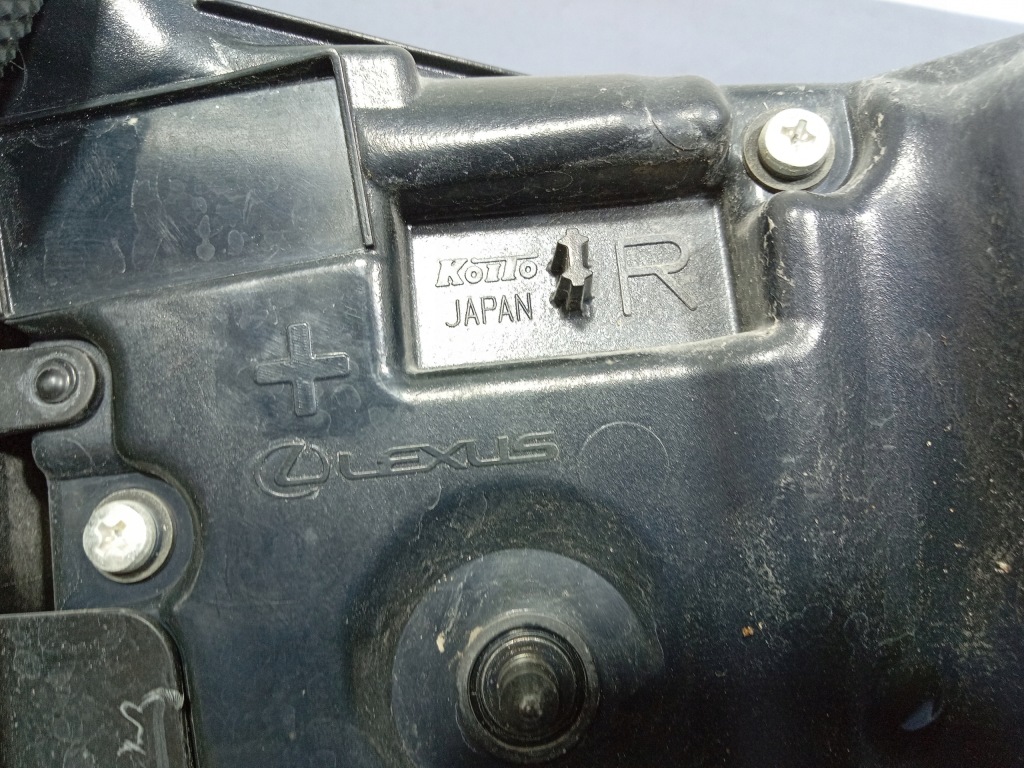 Lexus rx iv 15-19 фара задний  правый  задняя w крышке  led с Разборки