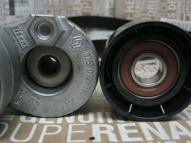 фото №12, Натяжитель ремень генератора 2.2 2.5 dci master ii