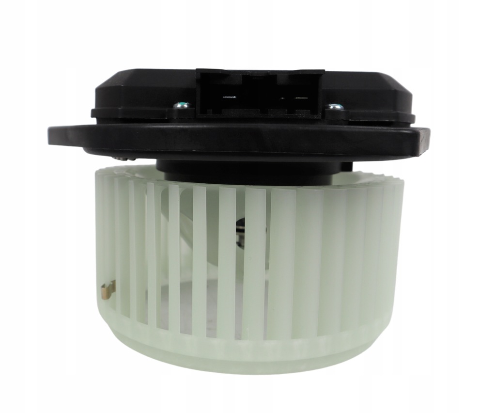 фото №1, Двигатель вентилятор nissan armada 2004 - 2016