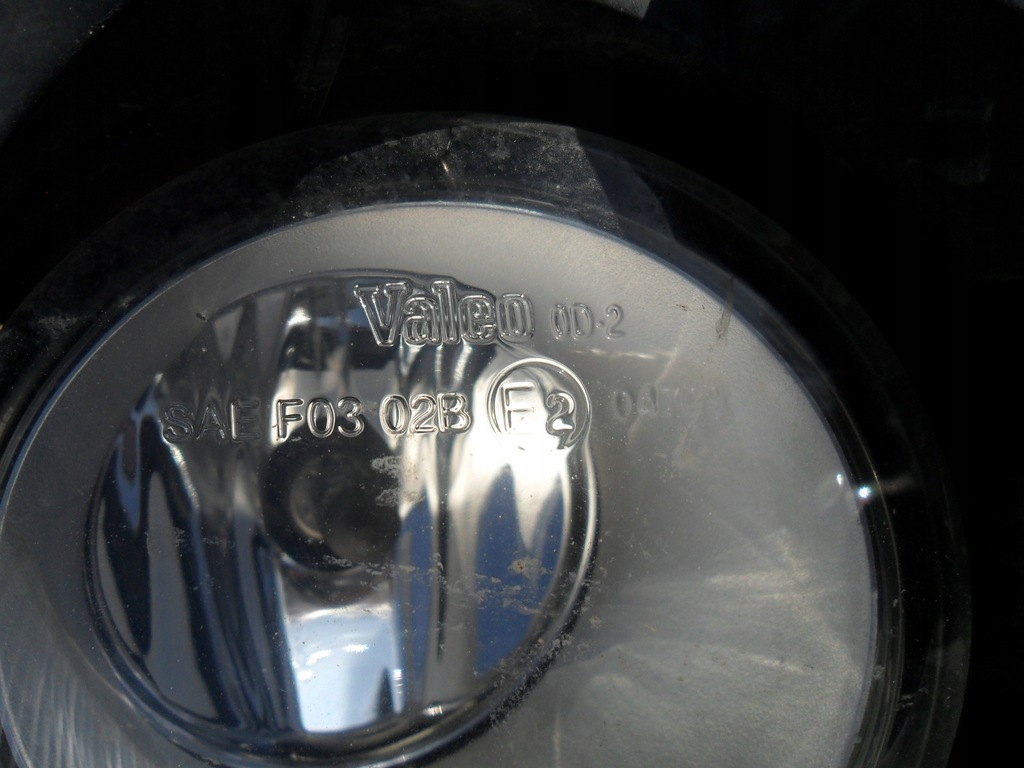 фото №9, Toyota avensis iii t27 противотуманная фара левый 89210656