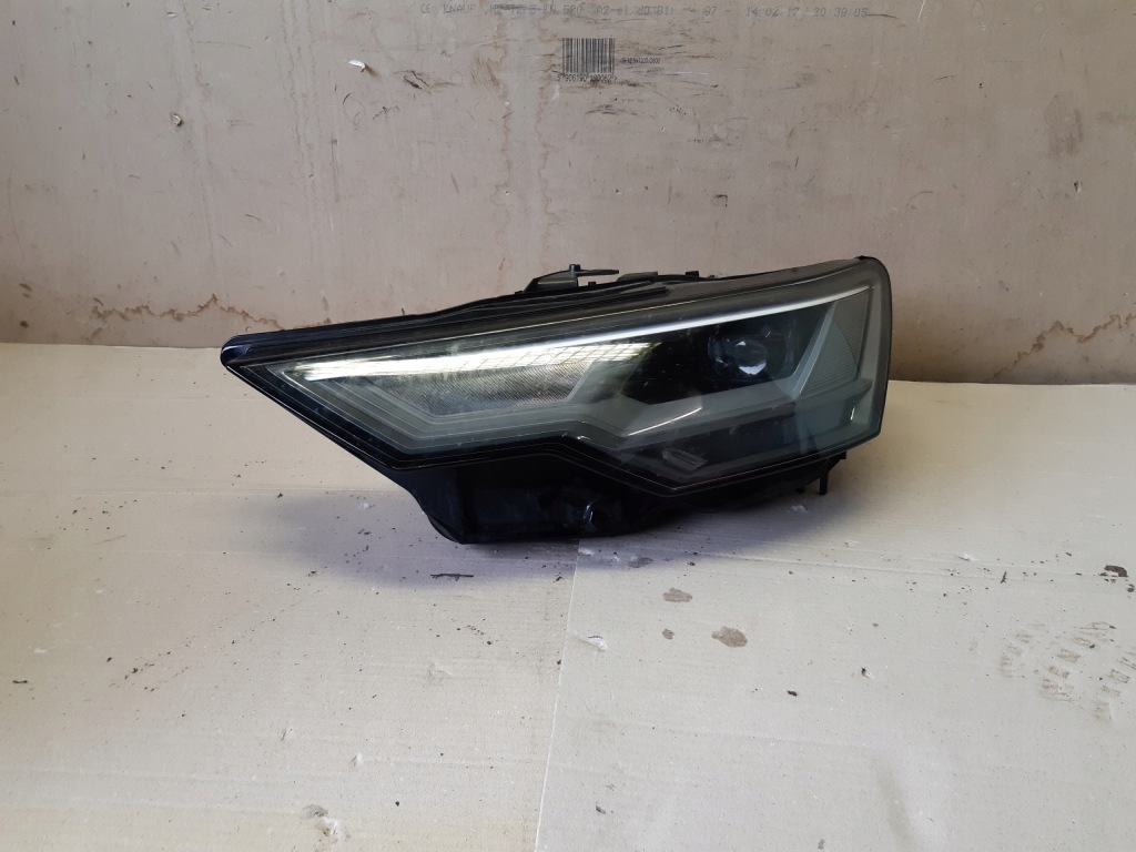 фото №1, Audi a6 c8 full led 4k0 18r-- лампа левая передняя