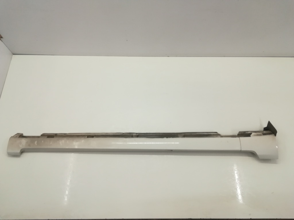 фото №1, Vw passat b7 sedan молдинг поріг права lb9a