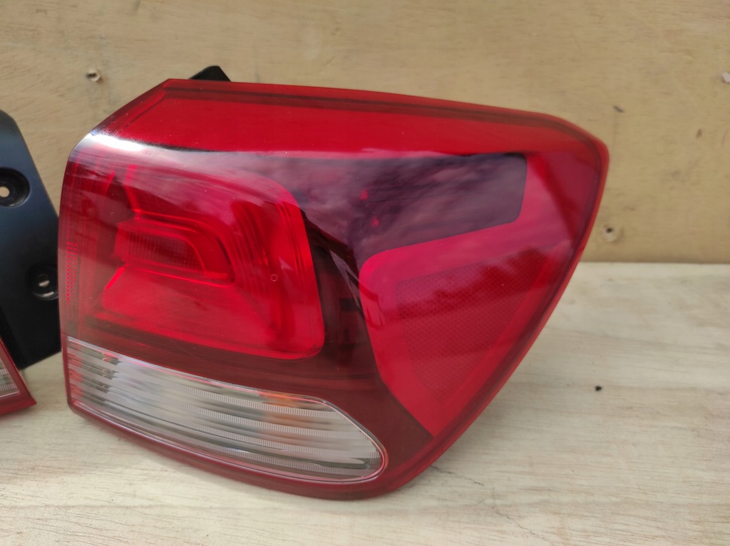 фото №2, Лампа левая правая задняя задняя kia rio iv