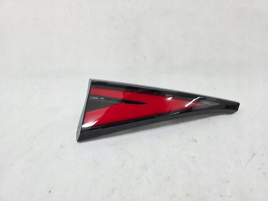 фото №1, Kia sportage v 5 лампа задня задня ліва w кришка демонтаж 92403r2000