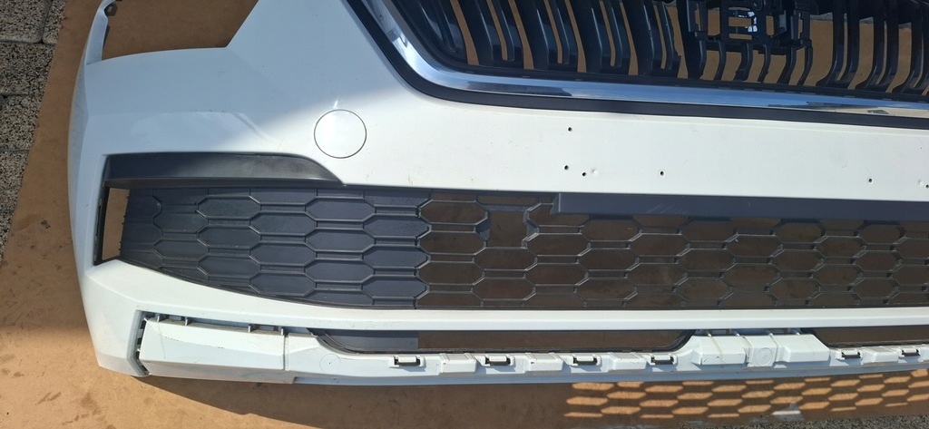 фото №13, Skoda kamiq 2018- бампер перед белый candy weiss 658807221