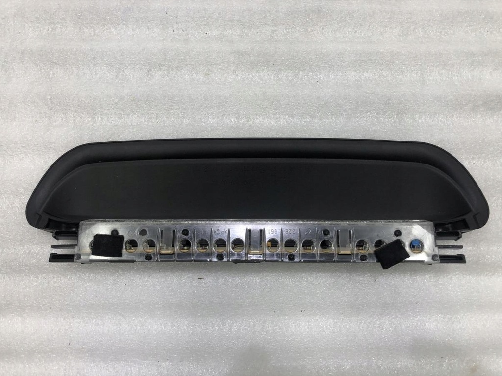 фото №1, Третий свет стоп 6927017 bmw e60