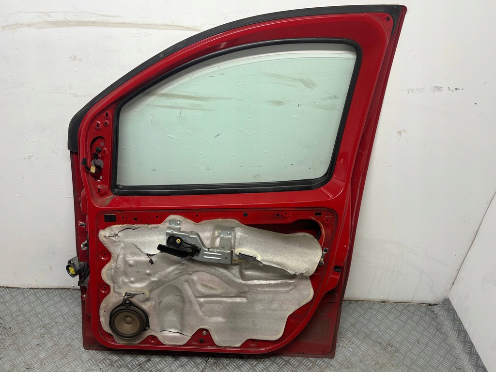 фото №8, Дверь правый перед передние полный peugeot bipper nemo qubo fiorino