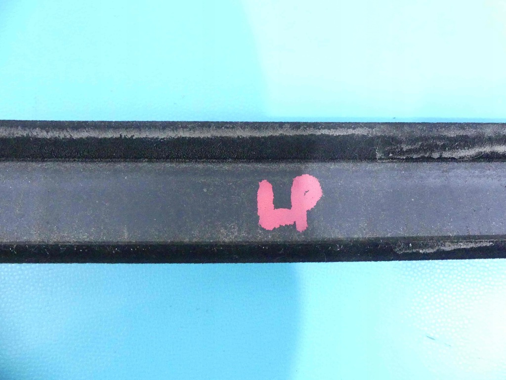 фото №12, Молдинг двері перед ліва vw passat cc 3c8837475f