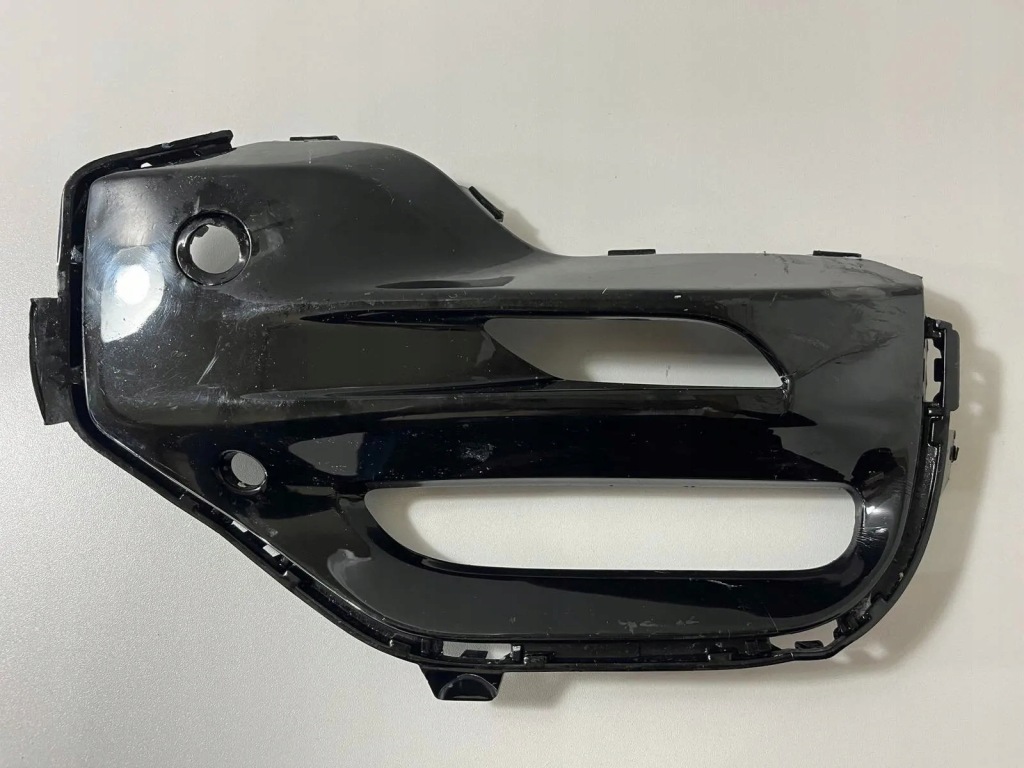 фото №1, Решітка протитуманних фар bmw 8073440 2018